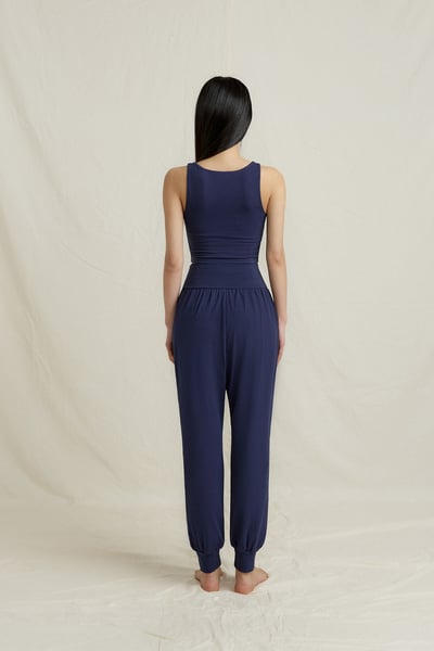 Front2line 輕彈棉 瑜珈胸墊短背心 深海藍5