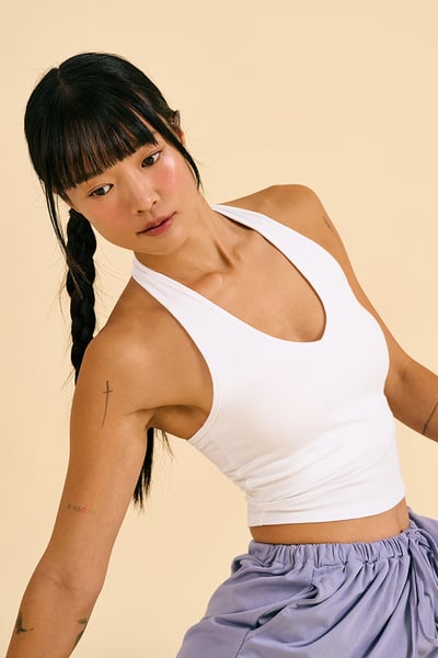 Dhyani V領線條胸墊背心 白色 CON135WHT6