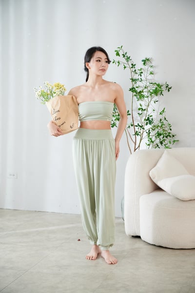 Happy yogi studio 高腰瑜珈束腳寬褲 鼠尾草綠 HYS007GRN5