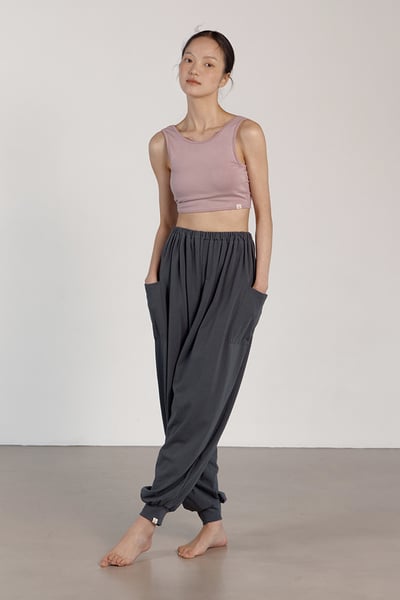 【熱銷】Dhyani 自由體積束腳寬褲 深灰 CON083DGY