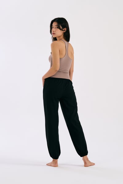 【熱銷】Dhyani 舒悅瑜珈束腳寬褲 黑色 CON019BLK5