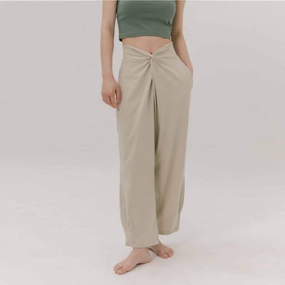 【2色】Sohamsoham 瑜珈扭結直筒收腳褲 象牙白 SOH004IVY