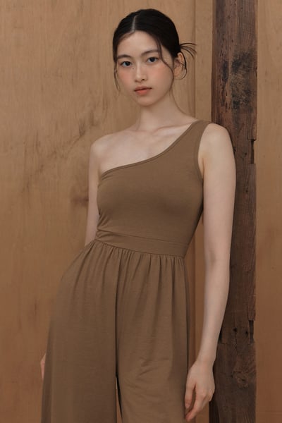 【熱銷】Dhyani 瑜珈單肩胸墊連身喇叭寬褲 咖啡拿鐵 CON056BRN