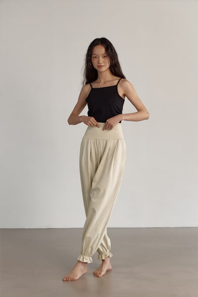 Dhyani 甜心寬鬆款束腳寬褲 奶茶色 CON104BEG