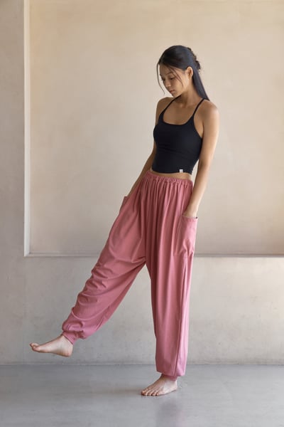 【熱銷】Dhyani 自由體積束腳寬褲 玫瑰鹽粉 CON083PNK4