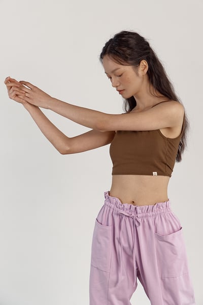 【熱銷】Dhyani 修習瑜珈胸墊短背心 栗子棕 CON016BRN4