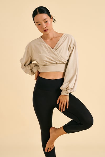 【熱銷】Dhyani 回歸基本長袖罩衫 奶茶色 CON085BEG3