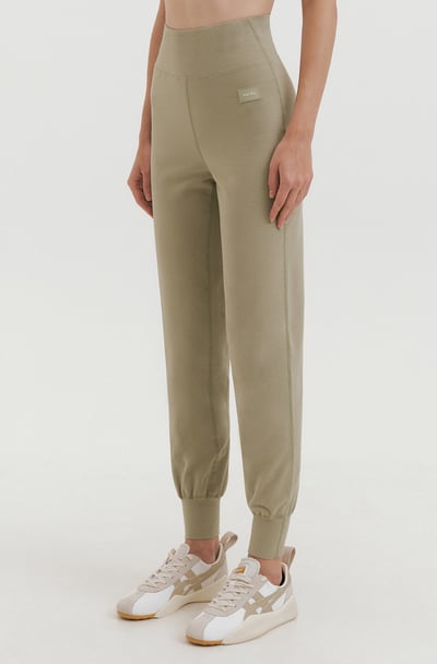 Front2line 天然棉 瑜珈合身款束腳寬褲 卡其綠 FCWFPT029KHA5