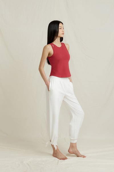 Front2line 輕彈棉 兩穿開岔瑜珈寬褲 乳白色4