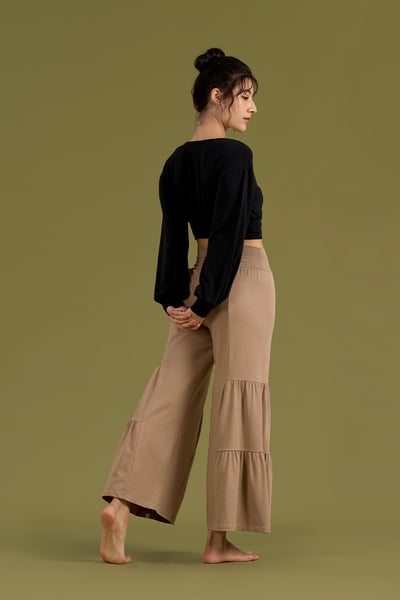 【熱銷】Dhyani 回歸基本長袖罩衫 黑色 CON085BLK8