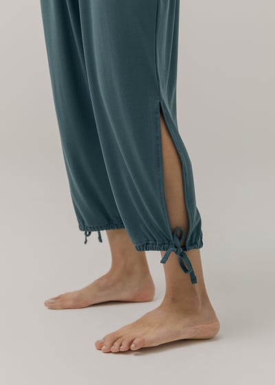 【6色】Sohamsoham 瑜珈側開岔綁帶束腳寬褲 孔雀綠 SOH001GRN4