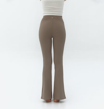 Conchwear 前開岔小喇叭褲 全長 摩卡色 CON004BRN3