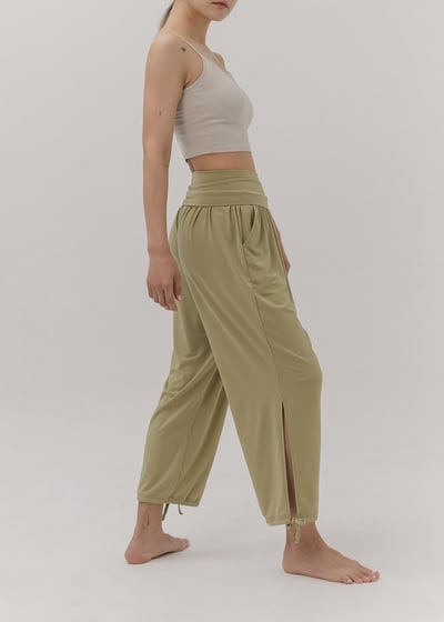 【6色】Sohamsoham 瑜珈側開岔綁帶束腳寬褲 橄欖綠 SOH001OLV2