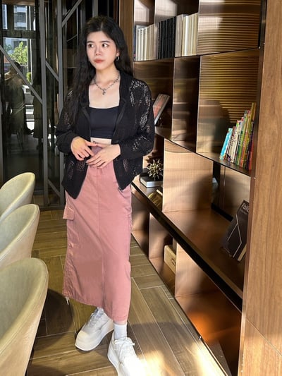 正韓 精緻縷空雕花連帽外套3