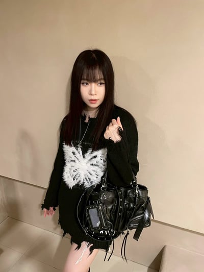 y2k蝴蝶破碎感寬鬆毛衣4