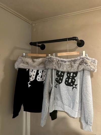 慵懶風毛絨絨一字領上衣13