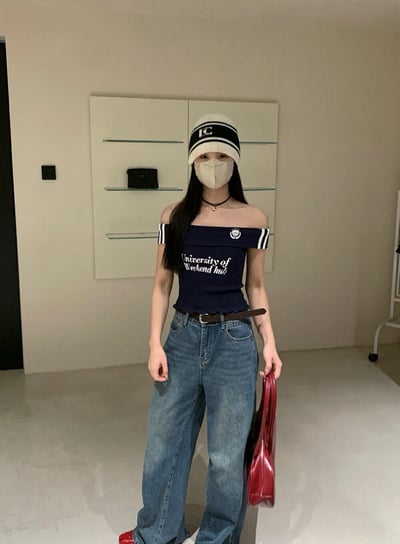 美式辣妹一字領T-shirt4