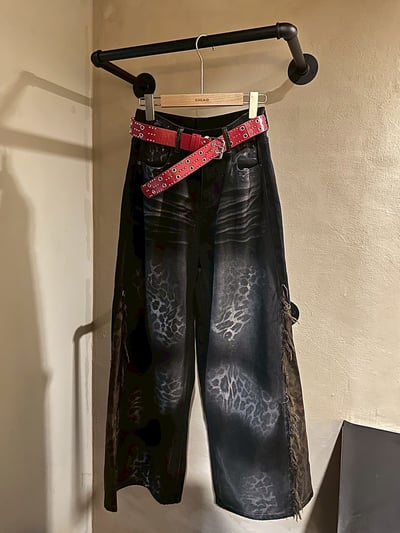 復古紅龐克鉚釘皮帶2