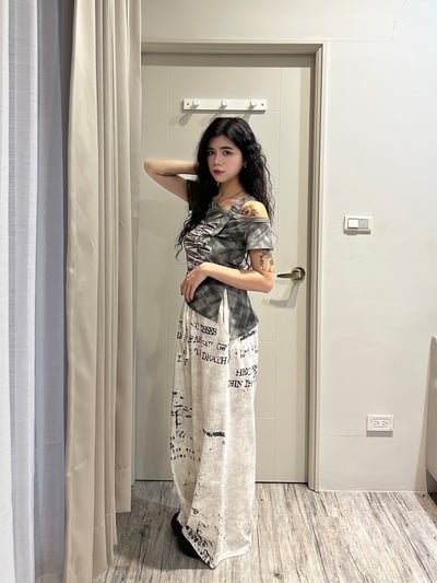 格子塗鴉單肩設計款上衣8