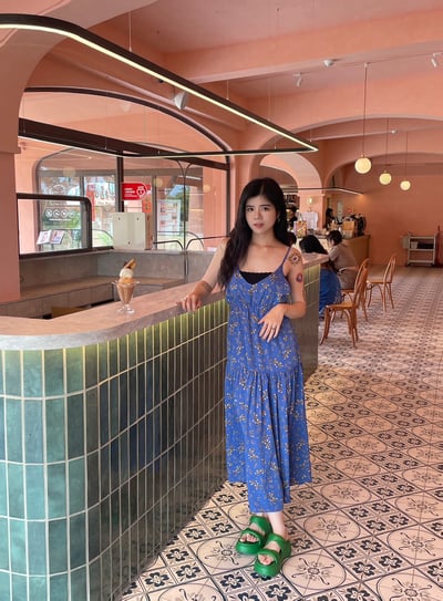 正韓 渡假首選絕美花花細肩長裙5