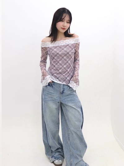 格紋蕾絲一字領透膚上衣10