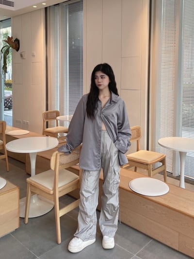 正韓 高級感緞面光澤襯衫4