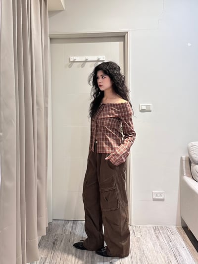 正韓 格子翻領一字領襯衫5