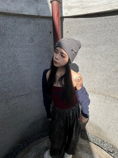 冬季的辣度 字母平口+坎肩外罩2