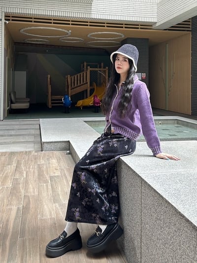 考克撞色針織開衫毛衣3