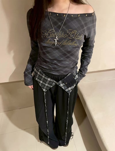 卯釘字母斜肩格紋上衣2