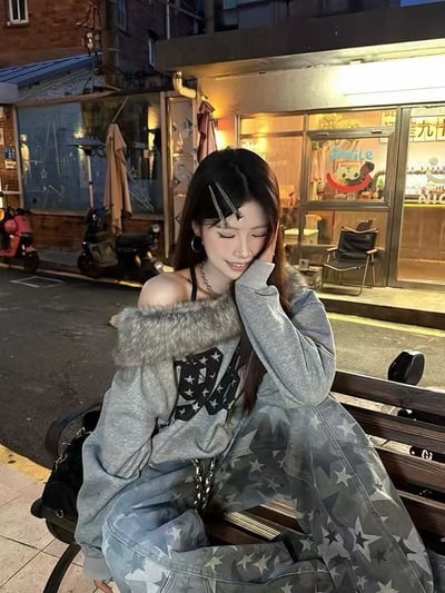 慵懶風毛絨絨一字領上衣11