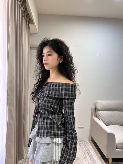 正韓 格子翻領一字領襯衫9