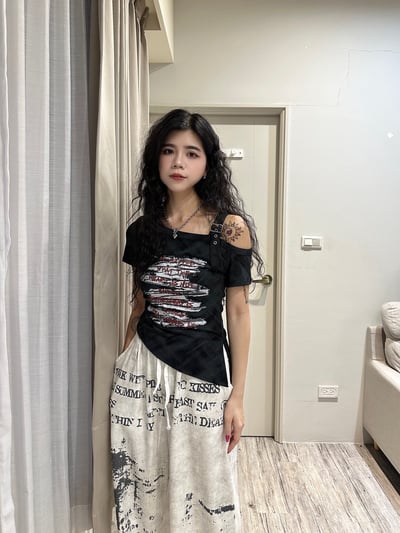 格子塗鴉單肩設計款上衣2