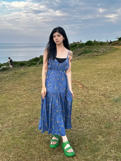 正韓 渡假首選絕美花花細肩長裙2