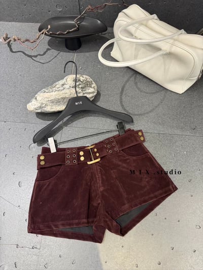 麂皮圓環腰釦短褲14