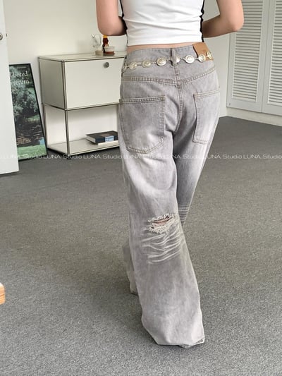 百搭必備刷破直筒牛仔褲6