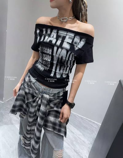 美式做舊字母一字領上衣1