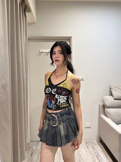 美式塗鴉假兩件式細肩背心2