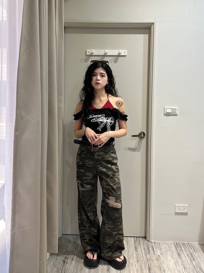 純欲木耳邊撞色假兩件上衣4