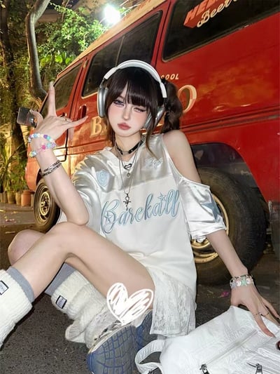 美式甜酷露肩緞面球衣3