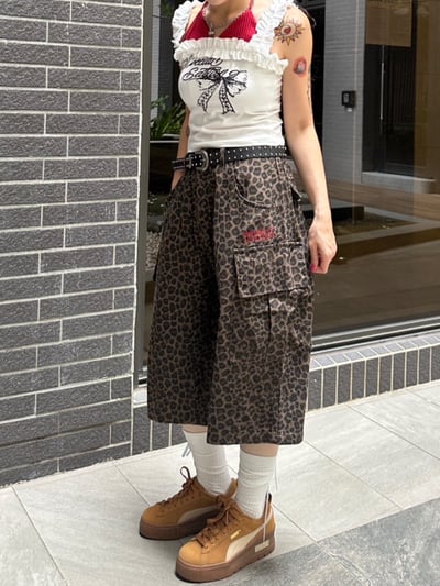 純欲木耳邊撞色假兩件上衣8