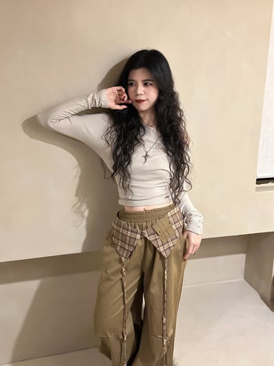 卯釘滾邊厚磅一字領上衣6