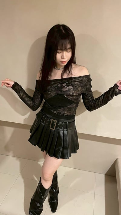 純欲蕾絲拼接長袖上衣5