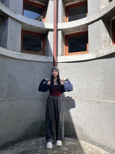 冬季的辣度 字母平口+坎肩外罩4