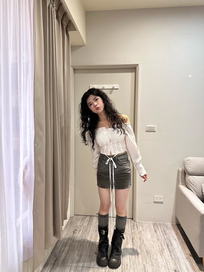 貓鬚炭灰牛仔短裙2