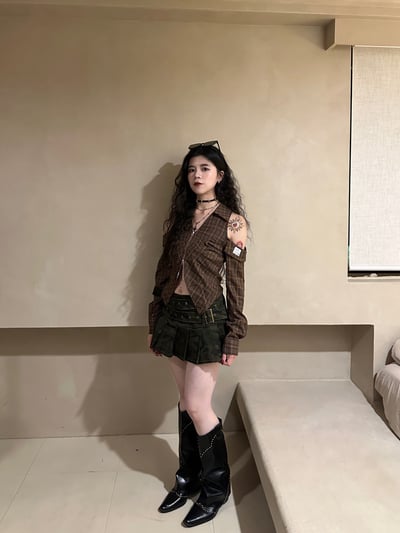 復古格紋挖肩襯衫10