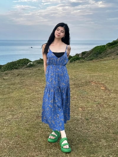 正韓 渡假首選絕美花花細肩長裙1