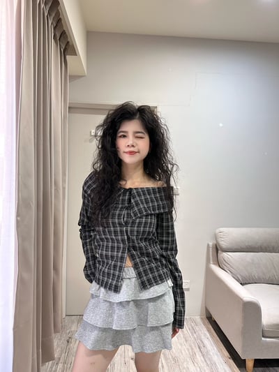 正韓 格子翻領一字領襯衫10