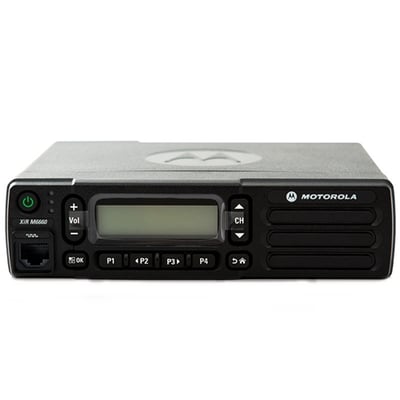 XiR M6660 無線電車機1