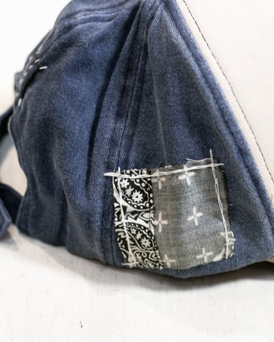 Fragments Caps – UNTITLED / 003 - Handcrafted · 1/13